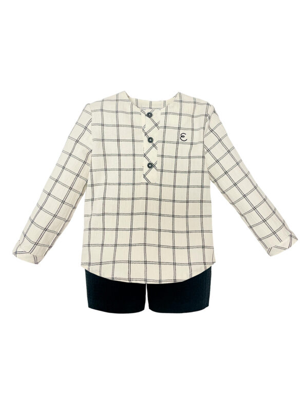 conjunto niño camisa beige cuadros pantalon negro